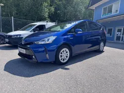 Mörkblå (blå) Begagnad 2015 Toyota Prius+ Minibuss | 189 900 kr (Marknadspris)