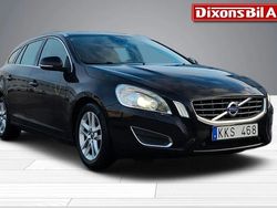 Svart Begagnad 2011 Volvo V60 Summum Kombi | 65 000 kr (Marknadspris)