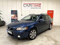 Blå Begagnad 2009 Volvo V50 Momentum Kombi | 49 900 kr (Marknadspris)
