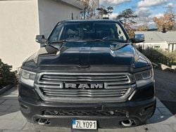 Svart Begagnad 2019 RAM 1500 Pickup | 420 000 kr (Marknadspris)