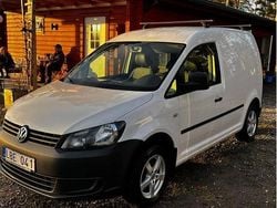 Vit Begagnad 2014 VW Caddy Minibuss | 68 000 kr (Bra pris)