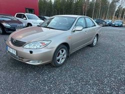 Ljusbrun (brun) Begagnad 2004 Toyota Camry Sedan | 39 900 kr (Marknadspris)