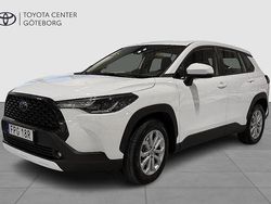 Vit Begagnad 2022 Toyota Corolla Cross Active SUV | 349 900 kr (Marknadspris)