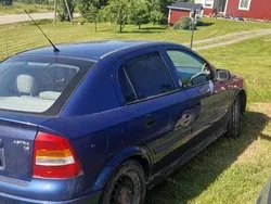 Blå Begagnad 2002 Opel Astra Halvkombi | 10 000 kr (Lite dyr)