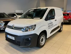 Vit Begagnad 2023 Citroën Berlingo Minibuss | 264 500 kr (Bra pris)