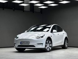 Vit Begagnad 2022 Tesla Model Y Long Range AWD SUV | 399 900 kr (Marknadspris)