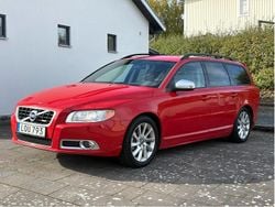 Röd Begagnad 2011 Volvo V70 R-Design Kombi | 85 000 kr (Marknadspris)