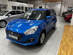 Blå Begagnad 2017 Suzuki Swift Halvkombi | 139 500 kr (Bra pris)