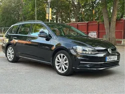 Svart Begagnad 2018 VW Golf VII Kombi | 147 000 kr (Bra pris)