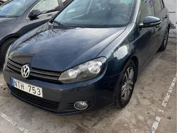 Grå Begagnad 2011 VW Golf VI Halvkombi | 73 000 kr (Marknadspris)