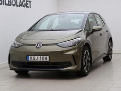 Grön Begagnad 2023 VW ID.3 Pro Performance Halvkombi | 339 800 kr (Dyr)