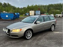Brun Begagnad 2008 Volvo V70 Kombi | 30 000 kr (Bra pris)