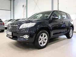 Mörkblå Begagnad 2011 Toyota RAV4 Multidrive S SUV | 164 900 kr (Marknadspris)