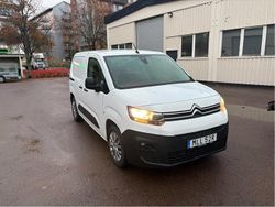 Vit Begagnad 2019 Citroën Berlingo | 115 000 kr (Marknadspris)