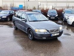 Grå Begagnad 2004 Volvo V70 Business Edition Kombi | 19 900 kr (Bra pris)