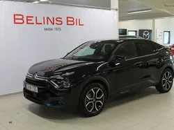 Svart (svart perla nera) Begagnad 2022 Citroën e-C4 Shine Halvkombi | 299 500 kr