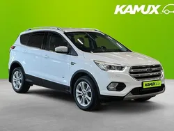 Vit Begagnad 2018 Ford Kuga Titanium SUV | 168 900 kr (Marknadspris)