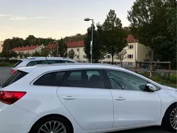 Vit Begagnad 2014 Kia Ceed Sportswagon Comfort Kombi | 79 900 kr (Marknadspris)