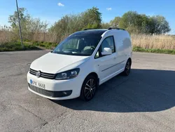 Vit Begagnad 2013 VW Caddy Edition Minibuss | 69 900 kr (Marknadspris)