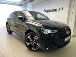 Svart Begagnad 2023 Audi Q3 Sportback S-Line SUV | 439 000 kr