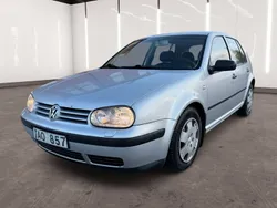Silver Begagnad 2002 VW Golf IV Basis Halvkombi | 18 900 kr (Marknadspris)
