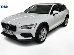 Begagnad 2022 Volvo V60 CC Kombi | 309 900 kr (Marknadspris)