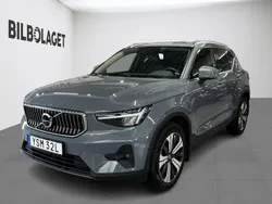 Grå Begagnad 2023 Volvo XC40 Ultimate SUV | 409 500 kr (Marknadspris)
