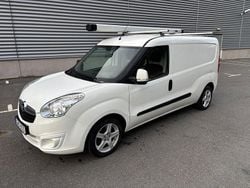Vit Begagnad 2017 Opel Combo Minibuss | 79 000 kr (Marknadspris)