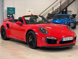 Ljusröd (röd) Begagnad 2015 Porsche 911 Turbo S Cabriolet Cab | 1 599 900 kr