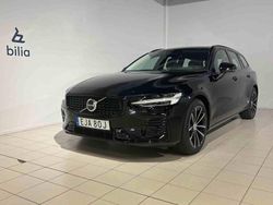 Svart Ny 2025 Volvo V60 Kombi | 559 900 kr (Dyr)
