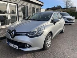 Silver Begagnad 2015 Renault Clio IV Halvkombi | 84 900 kr (Marknadspris)