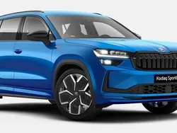 Flerfärgad (race blå) Ny 2025 Skoda Kodiaq SportLine SUV | 514 900 kr (Marknadspris)