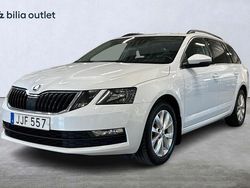 Vit Begagnad 2017 Skoda Octavia Ambition Kombi | 139 900 kr (Marknadspris)