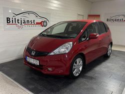 Röd Begagnad 2014 Honda Jazz Halvkombi | 64 900 kr