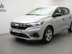 Grå Begagnad 2022 Dacia Sandero Essentiel Halvkombi | 129 900 kr (Marknadspris)