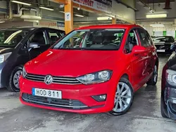 Röd Begagnad 2014 VW Golf VII Halvkombi | 149 999 kr (Marknadspris)
