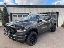 Grå Begagnad 2023 Dodge Ram Pickup | 879 900 kr