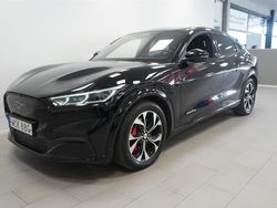 Okänd Begagnad 2021 Ford Mustang Mach-E SUV | 399 800 kr (Marknadspris)