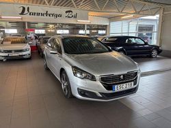 Ljusgrå (grå) Begagnad 2015 Peugeot 508 Kombi | 99 900 kr (Marknadspris)