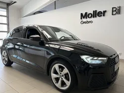Svart (mytsvart metallic) Begagnad 2019 Audi A1 S-Line Halvkombi | 134 900 kr