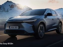 Svart Begagnad 2024 Toyota bZ4X Active SUV | 469 900 kr