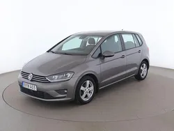 Grå Begagnad 2014 VW Golf Sportsvan Minibuss | 123 000 kr