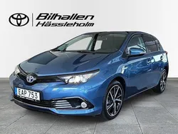 Blå Begagnad 2018 Toyota Auris Hybrid Halvkombi | 219 990 kr (Lite dyr)