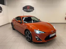 Orange Begagnad 2012 Toyota GT86 GT Sportkupé | 239 000 kr