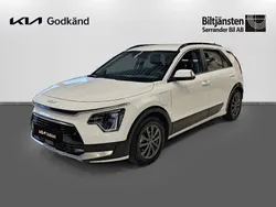 Vit Begagnad 2022 Kia Niro SUV | 359 900 kr (Lite dyr)