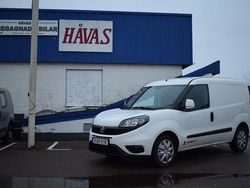 Vit Begagnad 2019 Fiat Doblò Minibuss | 114 900 kr (Marknadspris)