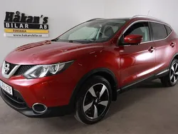 Röd (rubinrödmet) Begagnad 2016 Nissan Qashqai SUV | 139 500 kr (Lite dyr)
