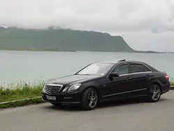 Svart Begagnad 2010 Mercedes E350 Avantgarde Sedan | 125 000 kr (Dyr)