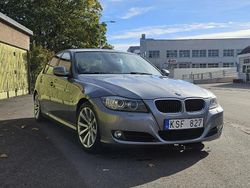 Grå Begagnad 2010 BMW 320 Comfort Edition Sedan | 75 000 kr (Lite dyr)