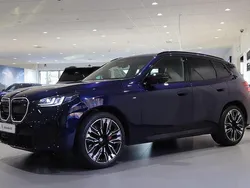 Blå Begagnad 2024 BMW X3 Comfort Edition SUV | 979 000 kr